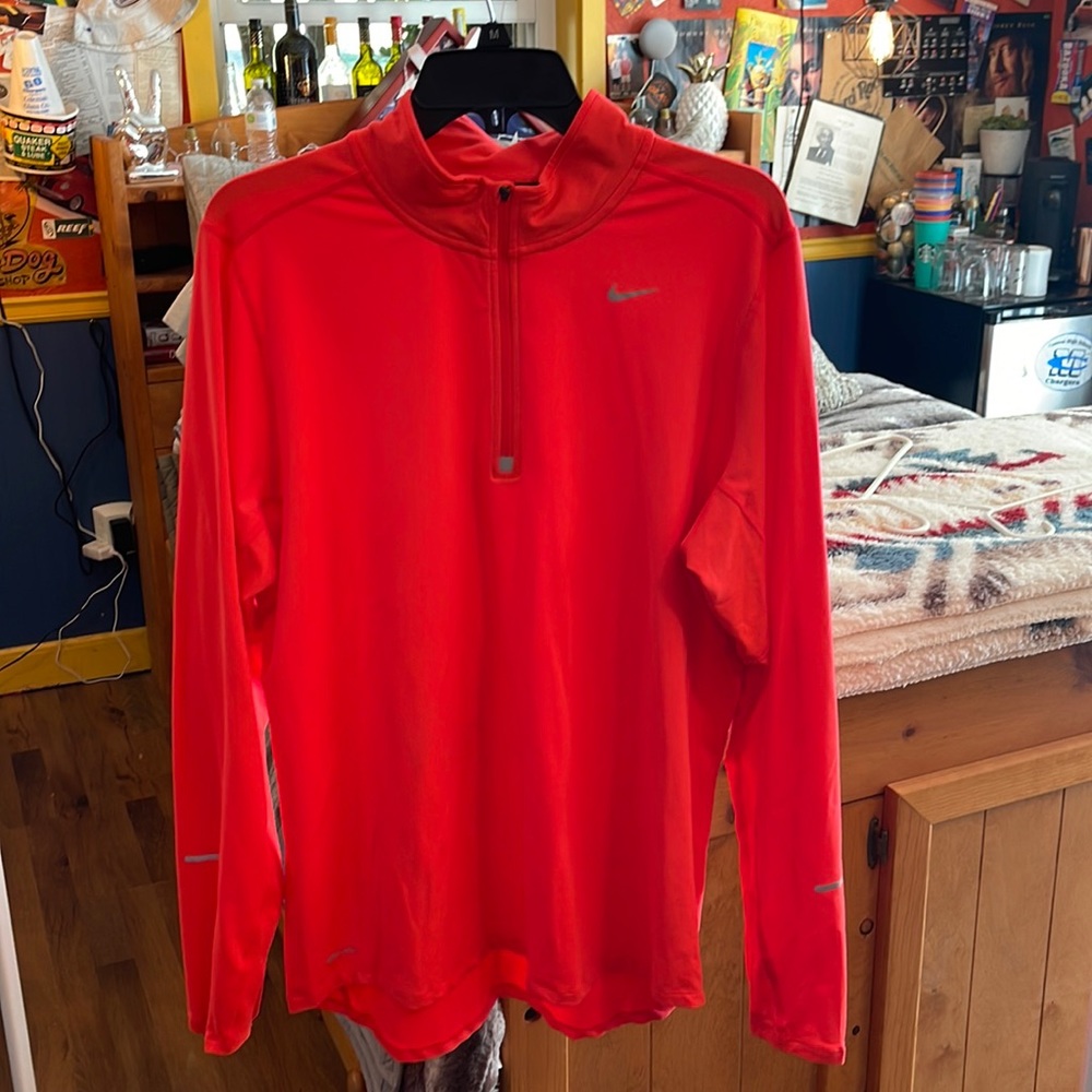 Nike Dri-Fit Pullover